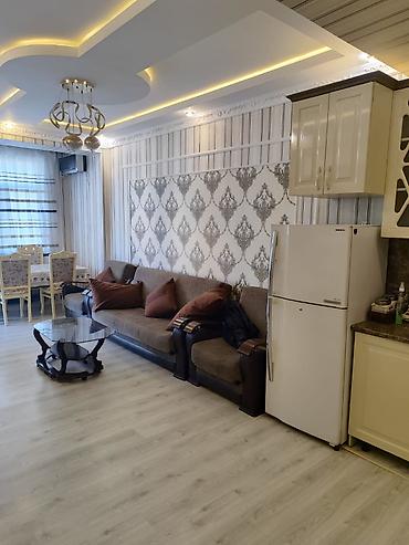 19: ✨ Nizami Rayonunda, Mehdi Abbasov Küçəsində 60 m² 2 Otaqlı Təmirli Və — 2