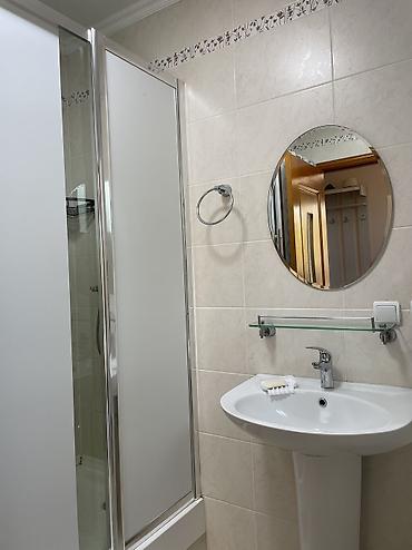 Продажа квартир: 2 комнаты, 50 м², Индивидуалка, 2 этаж, Косметический ремонт — 15