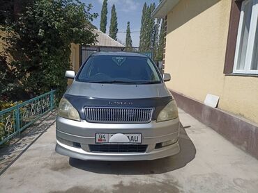 тацота ист: Toyota Ipsum: 2002 г., 2.4 л, Автомат, Бензин, Вэн/Минивэн
