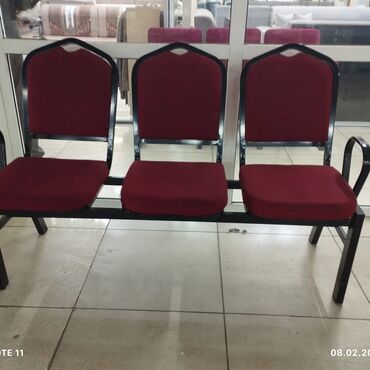 Другая мебель: Кресла для актовых залов 3-х и 4-х секционные. Кресла в наличии и на — 10