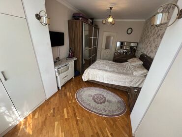 Köhnə tikili: Bakı, 3 otaqlı, Köhnə tikili, m. Qara Qarayev, 90 kv. m — 6