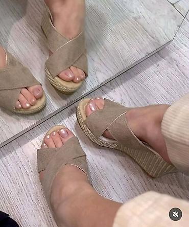 Sandale: Ženska obuća – tri modela 1) Elegantne špic salonke/mule L.Day - — 4