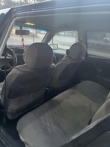 Volkswagen: Volkswagen Vento: 1993 г., 1.8 л, Механика, Бензин, Седан — 6