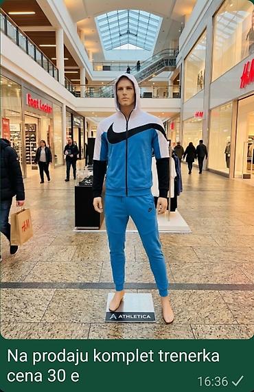 pull and bear duksevi: Komplet trenerka – muški model - Gornji deo: dukserica sa kapuljačom — 5