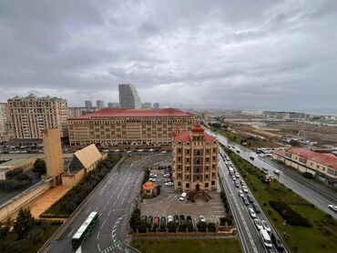 Yeni tikili: 4 otaqlı, Yeni tikili, m. Xətai, 181 kv. m — 24