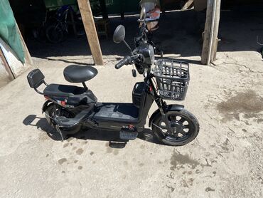 225 65 16 шины: 500 куб. см, Электро, Б/у