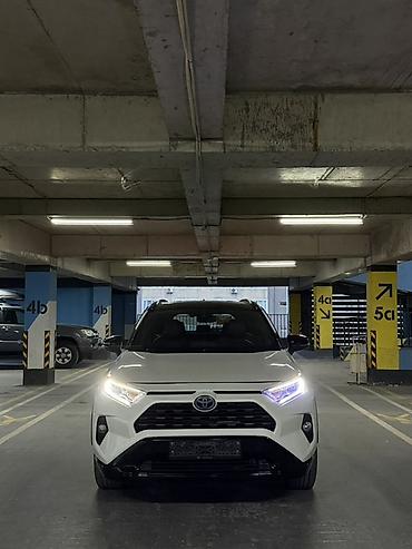 сапок расрочка: Toyota RAV4: 2019 г., 2.5 л, Вариатор, Гибрид, Кроссовер — 3
