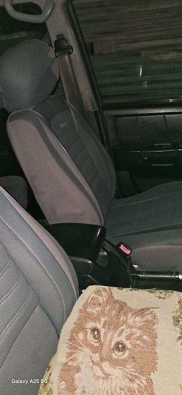 Hyundai: Hyundai Terracan SUV - Kuzov: iri ölçülü off-road SUV, 5 qapı - Rəng — 14