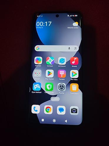 telefon 2 el: Xiaomi 15, 256 GB, rəng - Qara, 
 Zəmanət — 2