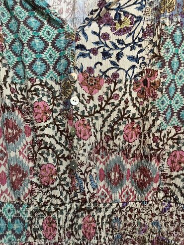 Women's Sneakers and athletic shoes: Zara don. teze kimidir bir iki defe geyilib 
S razmer — 13