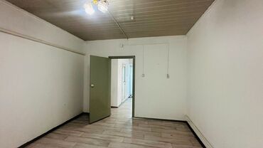 Долгосрочная аренда домов: 30 м², 1 комната, Бронированные двери, Парковка, Подвал, погреб
