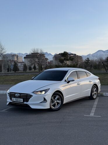 Hyundai: Hyundai Sonata: 2019 г., 2 л, Автомат, Бензин, Седан — 2