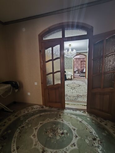 Продажа домов: Дом, 302 м², 7 комнат, Агентство недвижимости, Косметический ремонт — 11