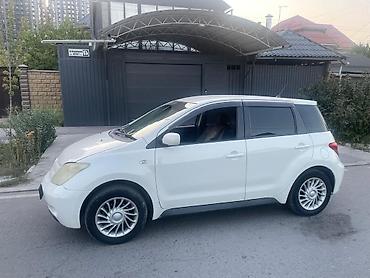 windom 2001: Toyota Ist: 2003 г., 1.3 л, Автомат, Бензин, Хэтчбэк — 2