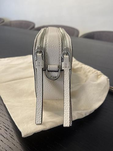 tory bruc: Tory Burch çiyin/çarpaz çanta - Material: toxumalı dəri - Rəng: açıq — 3