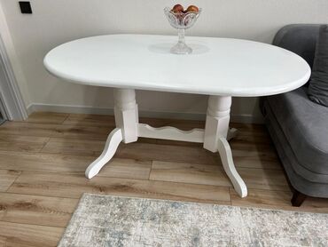 овальный кухонный стол: Кухонный Стол, цвет - Белый, Б/у