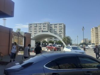 Uzunmüddətli kirayə mənzillər: Gənclik metrosuna yaxin ABU petrolun qarşısında 9 mərtəbəli bina 5-ci — 2