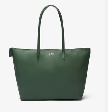 Другие сумки: Зеленая сумка-тоут от Lacoste. Эта элегантная и практичная сумка