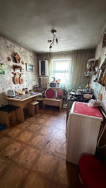 Продажа коттеджей и домов: Продается дом в ж/м «Кырман». - Площадь дома: 150 кв.м - Планировка — 9