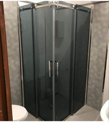 Duş kabinaları, arakəsmələr: Yeni Üstü açıq kabina, Künc üçün — 2