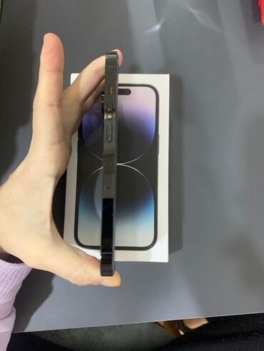 Apple iPhone: IPhone 14 Pro, 128 GB, Qara, Barmaq izi, Simsiz şarj, Face ID — 3