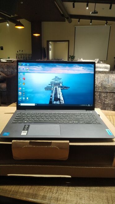 Masaüstü kompüterlər və iş stansiyaları: Lenovo noutbuk - Ekran: 15.6 düym, nazik haşiyəli mat panel -