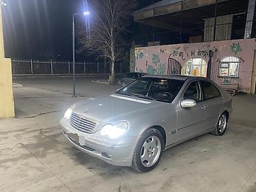 radiator mercedes: Mercedes-Benz C 320: 3.2 l | 2000 il Sedan — 3
