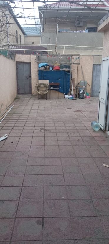 ev dibcekleri: 3 otaqlı, 2 kv. m, Kredit yoxdur, Orta təmir