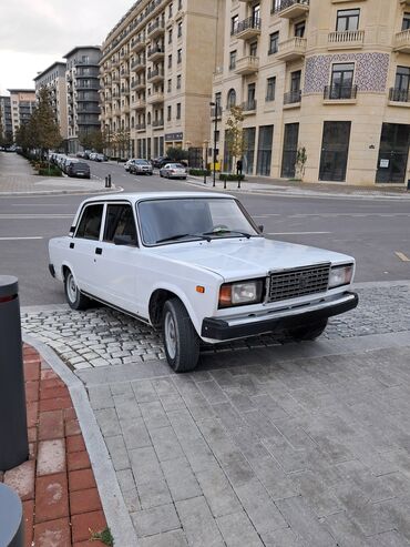 VAZ (LADA): VAZ (LADA) 2107: 1.6 l | 2009 il 122087 km Sedan