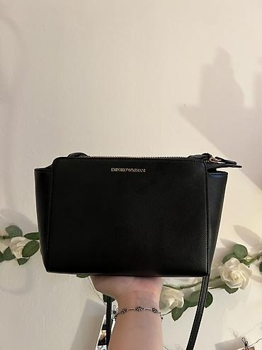 mona paracin: Emporio Armani Saffiano ženska torba preko ramena - Model: kompaktna — 1