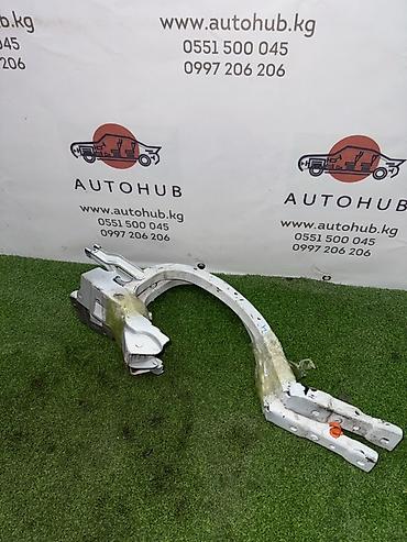 dn8: Петли крышки багажника Hyundai, 2019 г., Б/у, Оригинал — 1