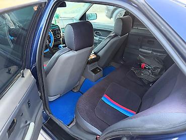 BMW: BMW 3 series: 2 l | 1994 il Sedan — 8
