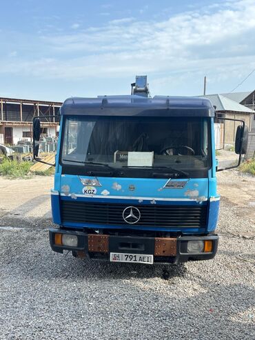 Манипуляторы: Манипулятор, Mercedes-Benz, 1995 г., от 4 т at lalafo.kg Манипуляторы: Манипулятор, Mercedes-Benz, 1995 г., от 4 т