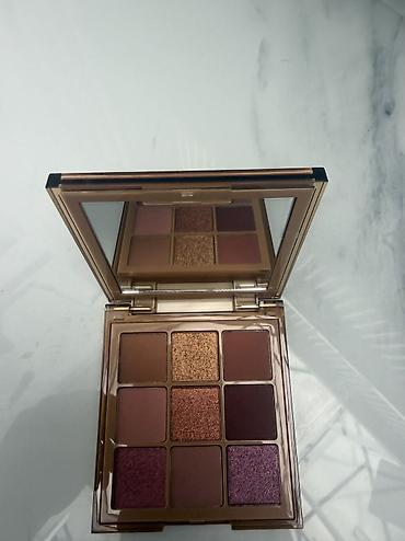 Şəxsi əşyalar: Huda Beauty Nude Obsessions – Medium göz kölgəsi palitrası - Rəng — 2