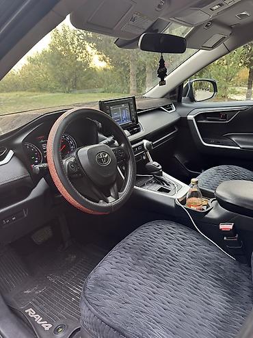 Toyota: Toyota RAV4: 2020 г., 2.5 л, Автомат, Бензин, Кроссовер — 9