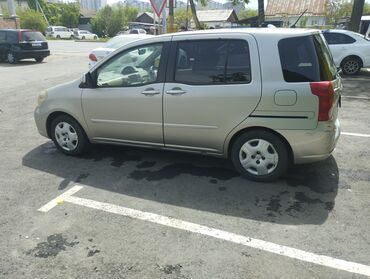 трактир юто: Toyota Raum: 2003 г., 1.5 л, Автомат, Бензин, Хэтчбэк