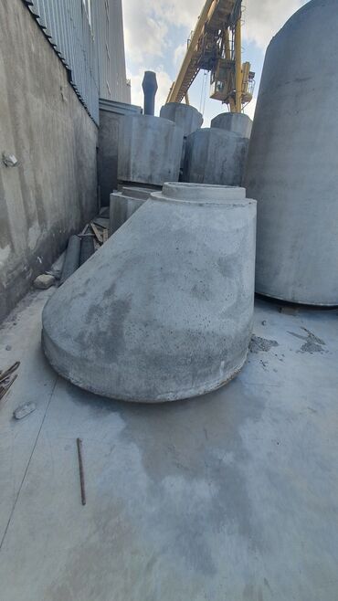 ceyranbatanda heyet evleri: Beton panellər