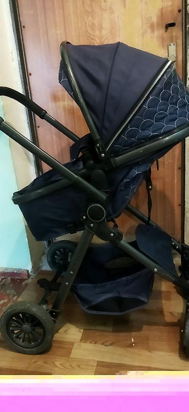 Araba-beşiklər: Uşaq arabası – tünd mavi rəng, transformasiya olunan model — 2