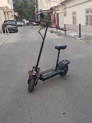 Elektrikli samokatlar: İşlənmiş Elektrik samokat 10", > 1000 Vt, > 45 km/s, Ünvandan götürmə, Ödənişli çatdırılma — 1