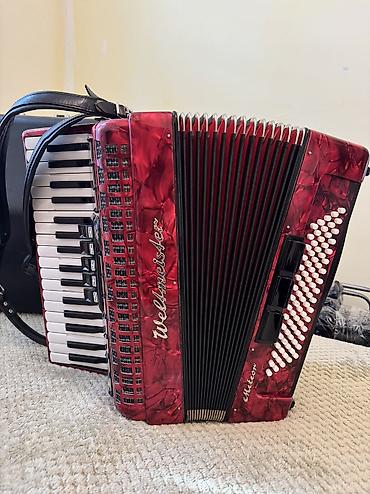 Аккордеоны: Продаю Привозной Германский Аккордеон Вельтмейстер meteor состоянии — 6