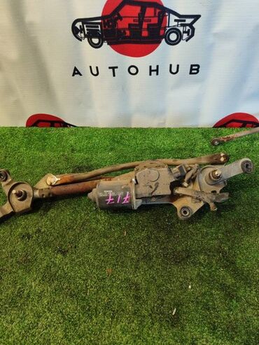 Другие автозапчасти: Трапеция дворников Toyota Ipsum ACM25 2AZ-FE 2003 (б/у) КУЗОВНЫЕ
