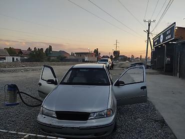 kiya: Daewoo Nexia: 1994 г., 1.5 л, Механика, Бензин, Седан — 3