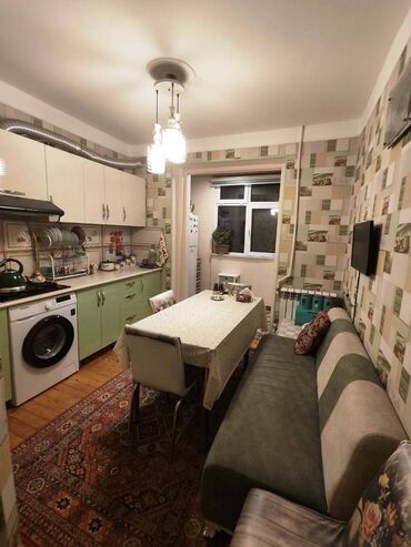 Köhnə tikili: Bakı, Yeni Günəşli Massiv D, 4 otaqlı, Köhnə tikili, 80 kv. m — 7