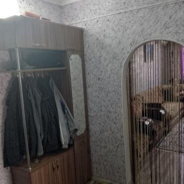 азия молл квартира: 3 комнаты, 54 м², Хрущевка, 2 этаж, Косметический ремонт