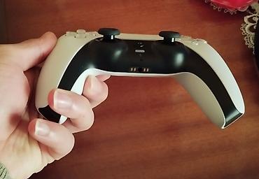 PS5 (Sony PlayStation 5): Original PS5 Dual Sense pultu satılır, cəmi 2 həftə istifadə olunub — 2