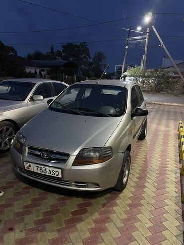 опель вектра б: Daewoo Kalos: 2004 г., 1.4 л, Механика, Газ, Хетчбек