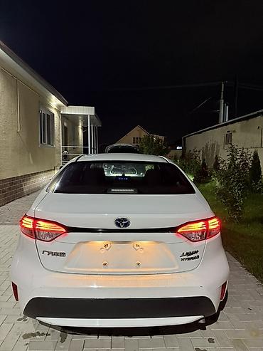 Toyota: Toyota Levin: 2022 г., 1.8 л, Вариатор, Гибрид, Седан — 4