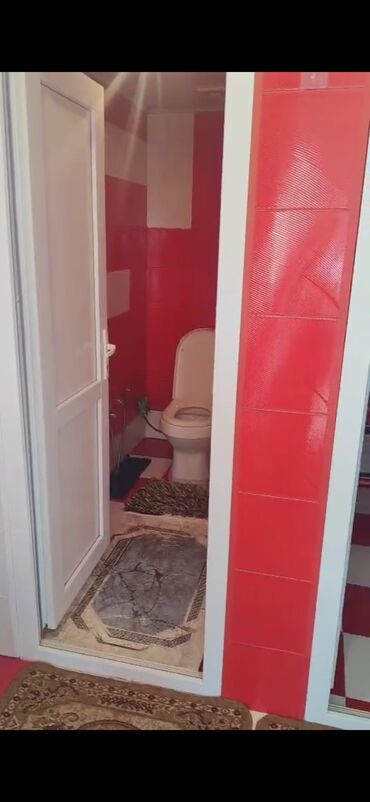 Həyət evləri və villaların satışı: 4 otaqlı, 220 kv. m, Kredit yoxdur, Orta təmir — 12