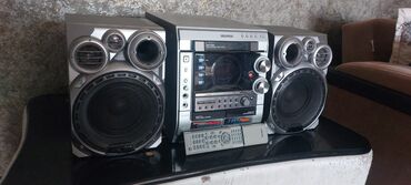 radio kaset: Samsung musiqi merkezi satilir hec bir problemi yoxdu islek