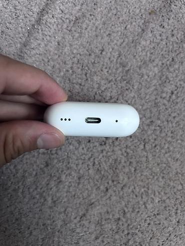 airpods pro 1: Pro 2 type c elimyandi satiram bele qiymete tam iwlekdi prablemsiz 😉 — 3